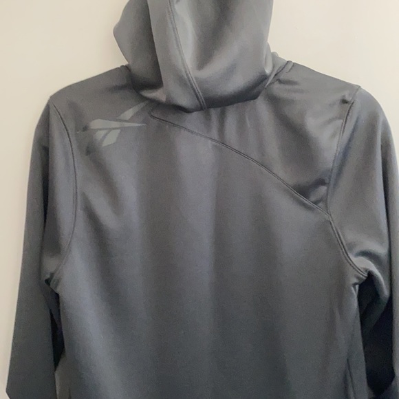 Reebok Fill zip Hoodie EUC - Picture 9 of 11